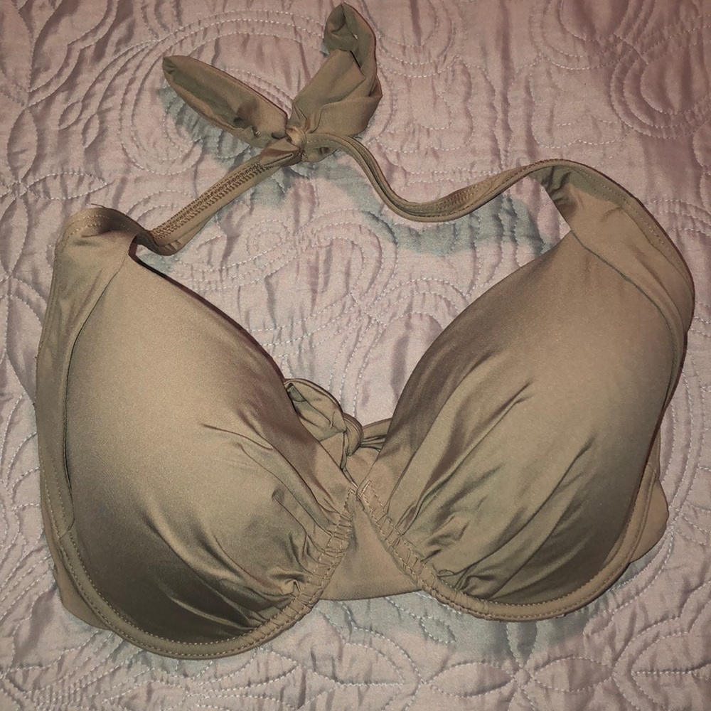38D Tommy Bahama Bikini Top